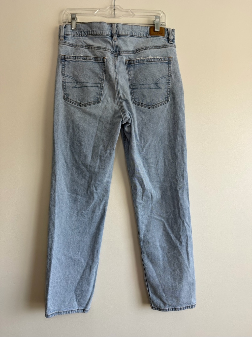 American Eagle Outfitters Light Blue Denim Jeans - Picture 3 of 10